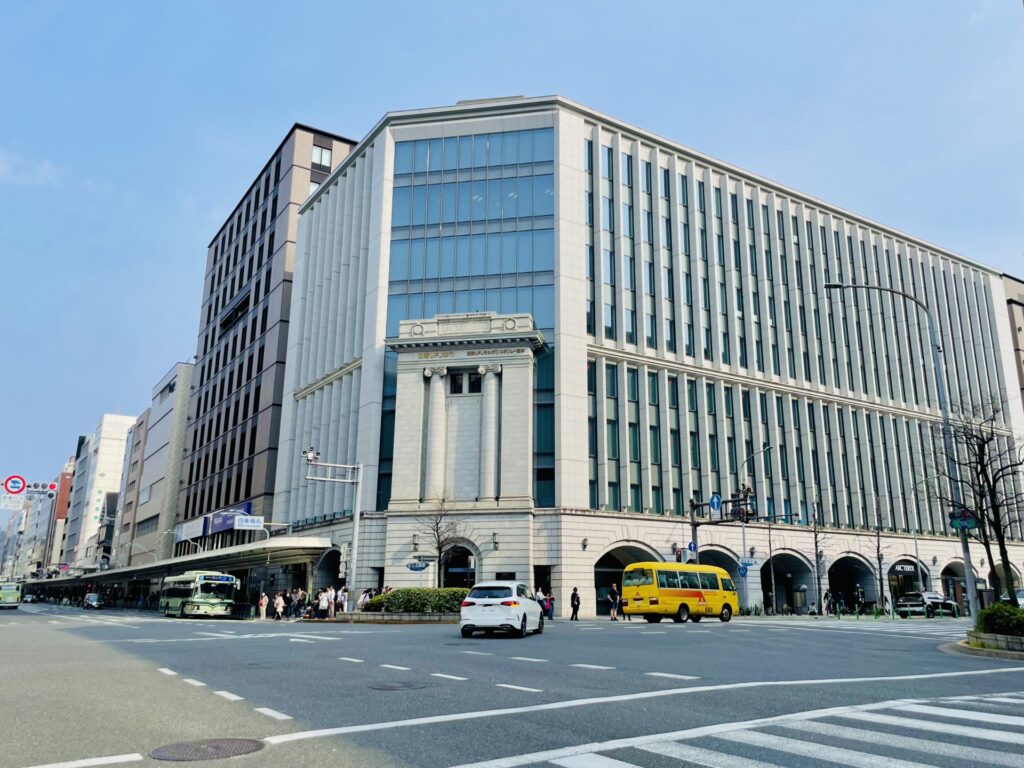 【京都で起業】立地別の賃料相場と損益分岐点！美容室・飲食店の事業計画術